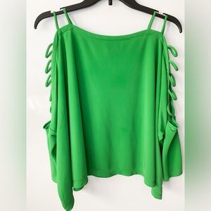 NWOT CARIBBEAN QUEEN BLOUSE SHIRT WITH CUTOUTS ON THE ARMS